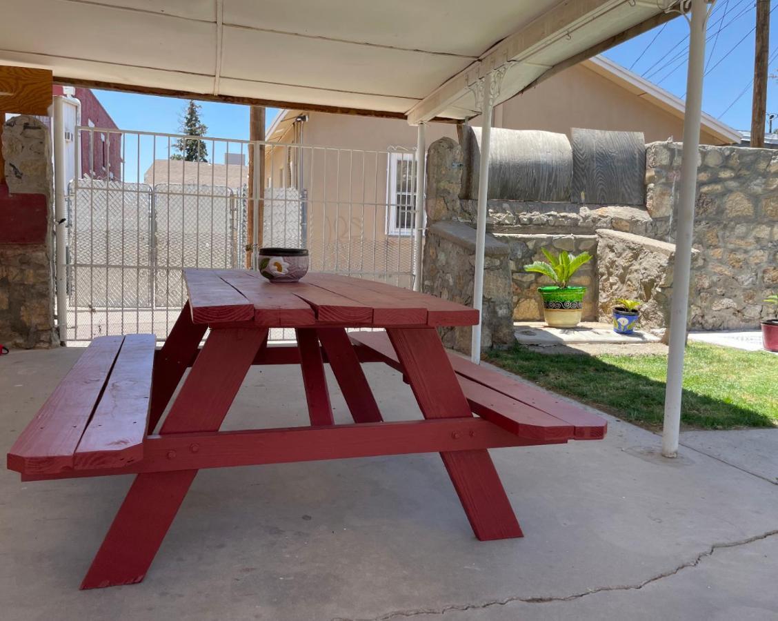 Stylish Basement Studio in Central El Paso - Very spacious Exterior foto